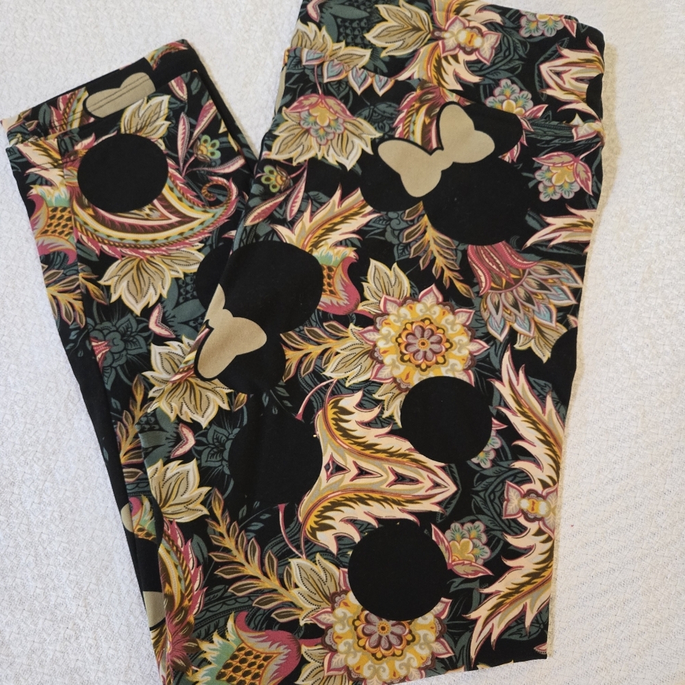 Lularoe Disney Leggings TC